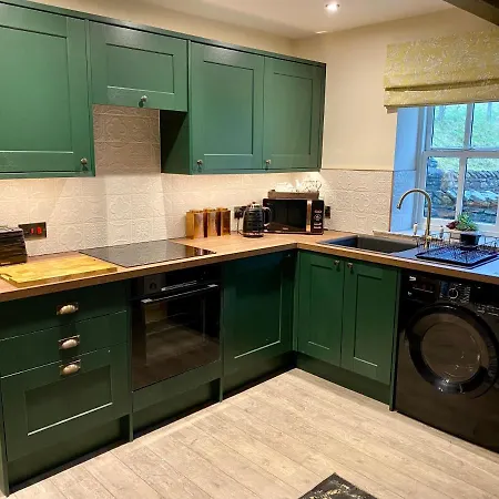 Cross Haw Semesterbostad *