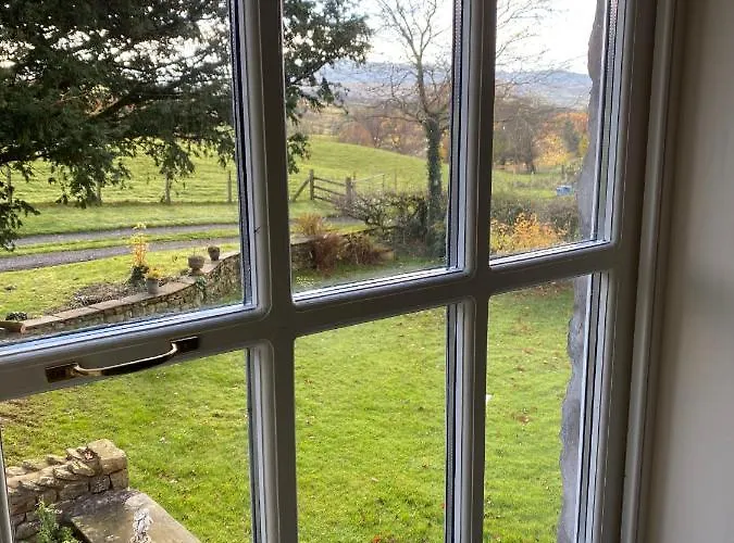 Holiday home Cross Haw