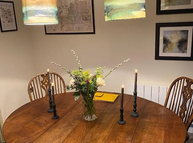 Cross Haw Holiday home